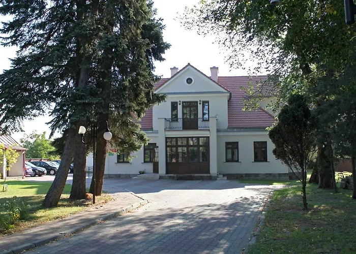 Integracyjne Centrum Opieki Wychowania Terapii Hostel *