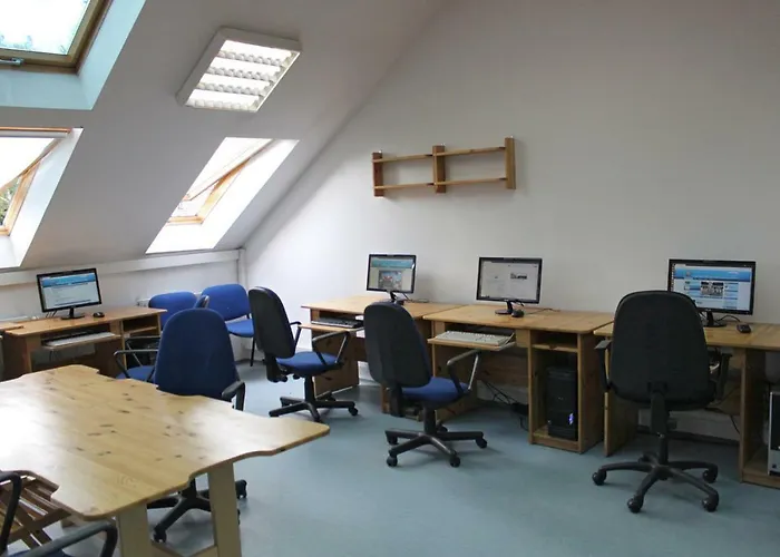 Integracyjne Centrum Opieki Wychowania Terapii Hostel *